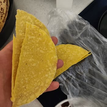 Migros Aly Taco Shells Ürünün Bayat Çıkması Ve Sağlık Endişesi
