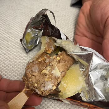Dolce Dondurması Buz Haline Dönüştü, Tüketilemez