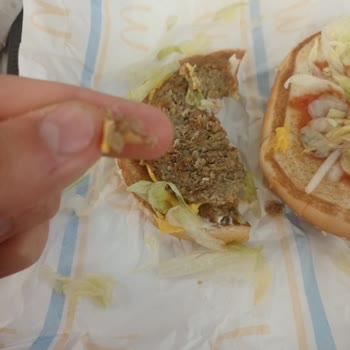 McDonald's Şubesinde Çiğ Köfte Burger Şikayeti Ve İade Talebi