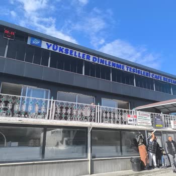 Beklemeden Hareket Eden Otobüs Yolcuyu Ve Bagajını Mağdur Etti