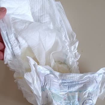 Molfix Junior Bebek Bezlerinde İç Tabaka Kağıt Gibi Kopuyor