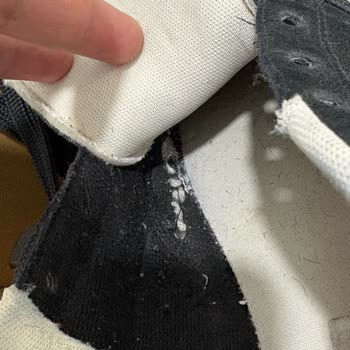 Deichmann Şikayeti