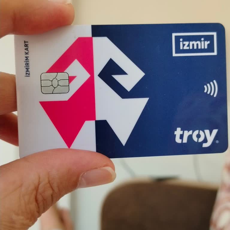 İzmir Büyükşehir Belediyesi Emekli Yardım Ödemesinin Yatırılmaması
