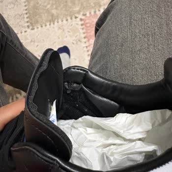 Hepsiburada Orijinal Olmayan Adidas Ayakkabı Nedeniyle Maddi Zarar Ve Çözüm Talebi