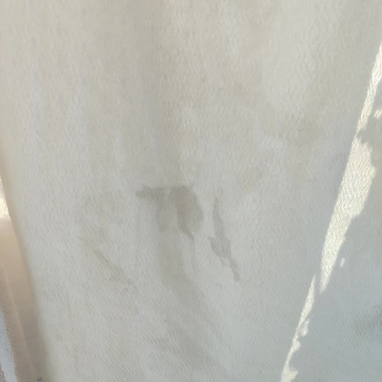Bosch WGA252Z0TR Washing Machine Leaves Gray Stains on Clothes
