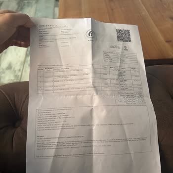 Kutu Açılmadan Ve Ekran Koruyucu Takılmadan Önce İade Şartları Açıklanmadı