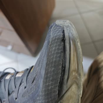 Lescon Miura3 Airfoam Ayakkabısında Kısa Sürede Çatlaklar Ve Dayanıklılık Sorunu