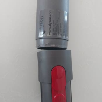 Dyson Süpürge İlk Gün Kırıldı, Servis Beklemek İstemiyorum, İade İstiyorum
