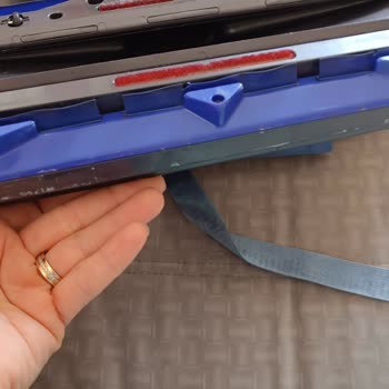 Dyson Süpürge Düşük Emiş Gücü Ve Garanti Dışı Ücretli Değişim Talebi
