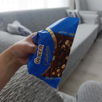 Ülker Çikolatasında Kıl Bulundu, Sağlık Ve Hijyen Endişesi