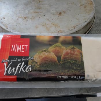 Kırıkkale A101'den Alınan Baklava Yufkasının Küflü Olması Ve Sağlık Riski
