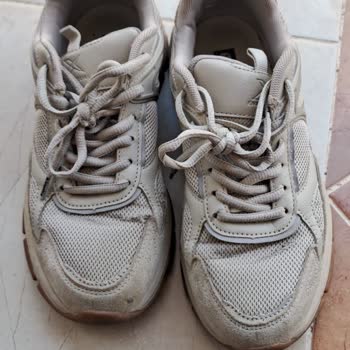 Kinetix Spor Ayakkabısının 4 Ayda Deforme Olması Ve FLO’nun Değişim Reddi