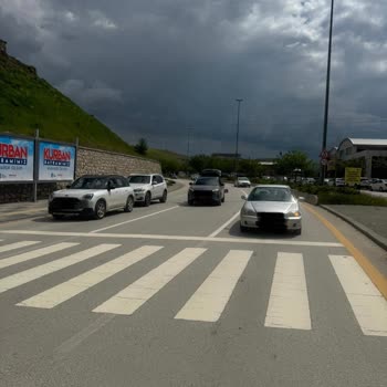 Yeni Nissan Qashqai’da Trafik Arızası Ve Yetersiz Yol Yardımı