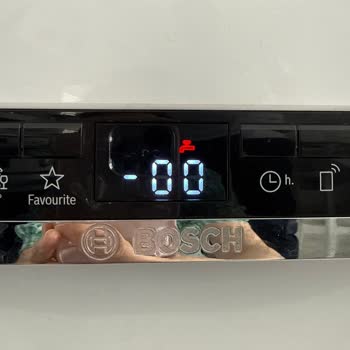 E-31 Hatası Ve Fabrika Kusuru Nedeniyle Bosch Bulaşık Makinesinin Değişimini Talep Ediyorum
