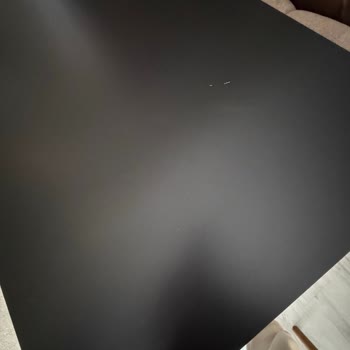 IKEA’da Gösterilen Masif Masa Yerine Suntalı Ürün Gönderildi Ve Sorumluluk Reddi