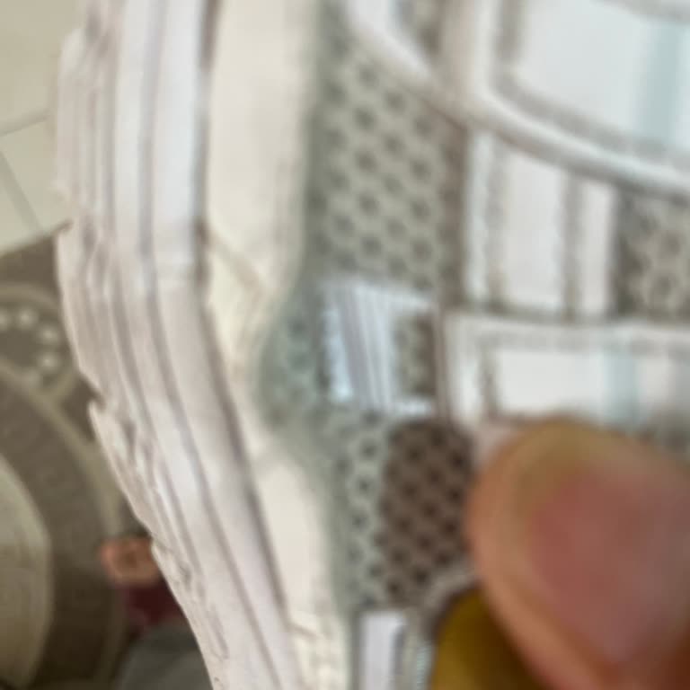 Kısa Sürede Dikiş Sorunu, Nike Mağazası Kullanıcı Hatası İddiası