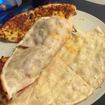 Migros Yemek Ve Domino's'tan Soğuk, Eksik Pizzalar; İade Reddedildi