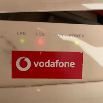 Vodafone Evde İnternet Kesintisi Ve Müşteri Hizmetlerinde Yetersiz Yardım