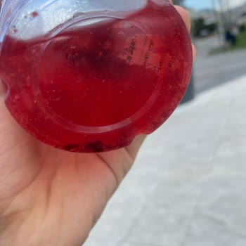 Starbucks Şubesinde İçecek İçinden Arapça Kağıt Çıktı