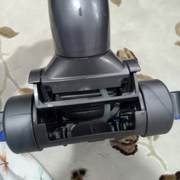 Dyson Süpürge Başlığı Bir Hafta İçinde Kırıldı, Garanti Dışı Ve Yanıtsız