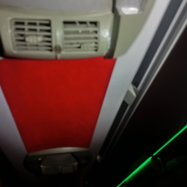 Klimasız Otobüs Ve Umursamaz Personel