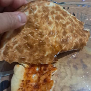 Domino’s Esenyurt Şubesinde Kalitesiz Pizza Ve Karmakarışık Sipariş