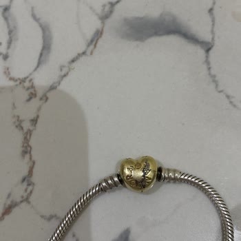 Pandora Bileklik Altın Kaplaması Soyuldu, Garanti Desteği Sağlanmadı