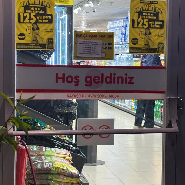 Şok Mağazalarının Kapanış Saatine Uymaması Müşterileri Mağdur Ediyor