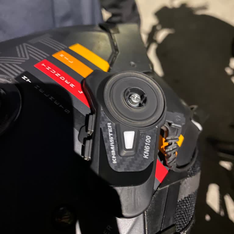 Knmaster Kn6100 Interkom Parçasının Kendi Kendine Çıkması Ve Ücretsiz Değişim Talebi