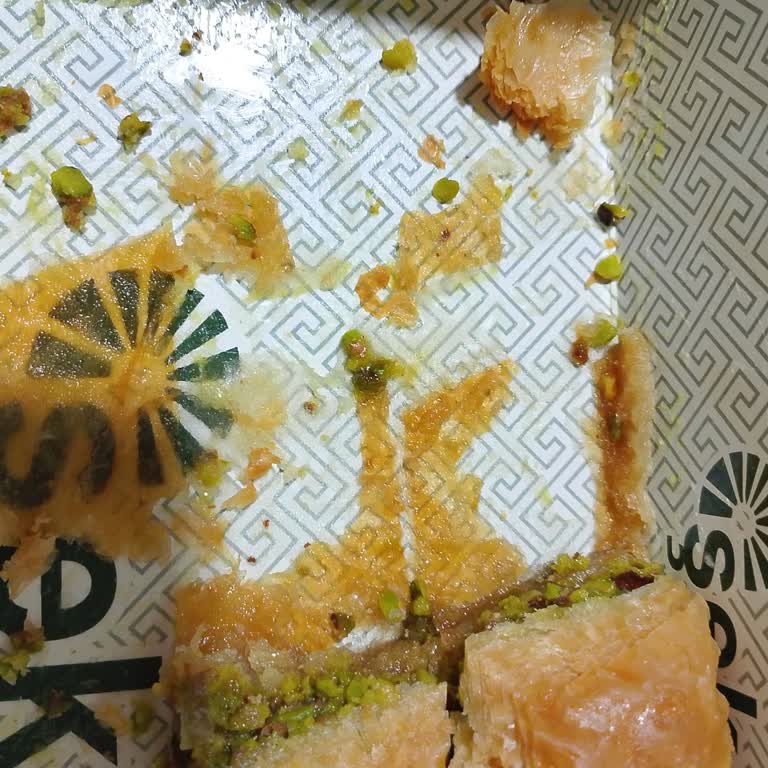 Şekabel Baklava Gelen Ürünler Kesinlikle Yenebilir Durumda Değil