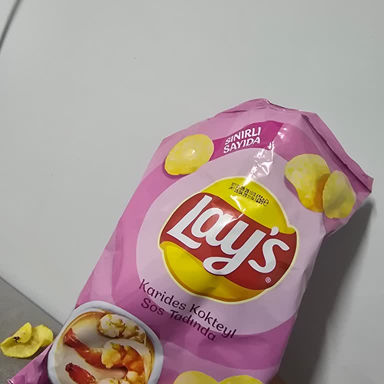 Taze Olmadığına Rağmen Son Kullanım Tarihi Geçmemiş Lays Cipsinde Kalite Sorunu