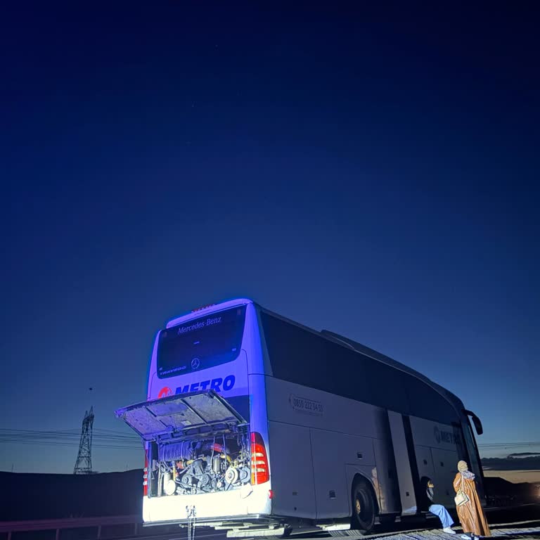 Metro Turizm Otobüsü Niğde Otoyolunda 3,5 Saat Bekletildi, Ekipman Eksikliği
