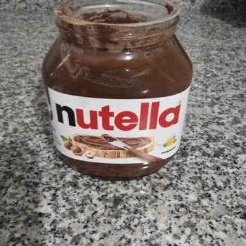 Nutella 750 g Jar Contained Flies When Opened for Consumption