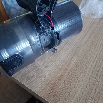 Kısa Sürede Kırılan Dikey Süpürge İçin Garanti Değişim Talebi