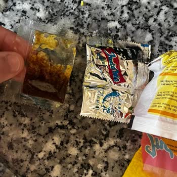 İndomie Noodle’larda Sürekli Üretim Hataları Ve Cevapsız Şikayet