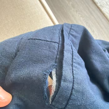 Zara Pantolonunda Arka Cep Sorunu Ve Kalite Şikayeti