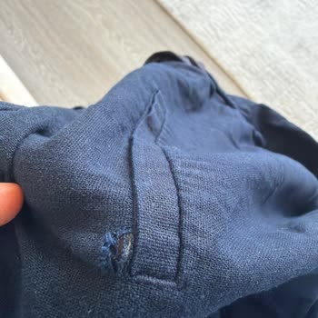Zara Pantolonunda Arka Cep Sorunu Ve Kalite Şikayeti
