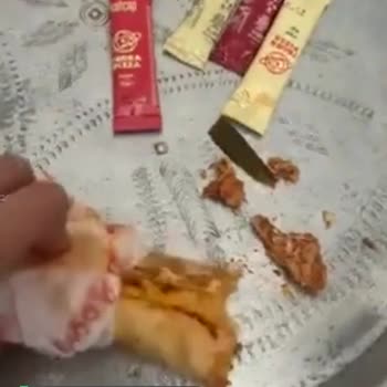 Yemeksepeti Kupkuru Kıkırdaklı Döner Göndermişler