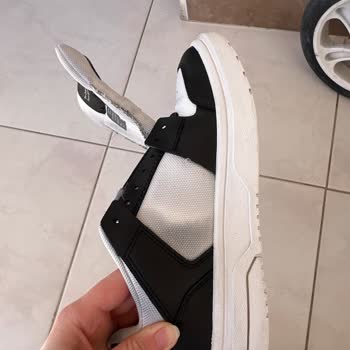 SuperStep Mağazasından Aldığım Tommy Spor Ayakkabım Yıkamada Renk Verdi Ve Görünümü Bozuldu