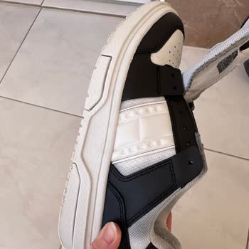 SuperStep Mağazasından Aldığım Tommy Spor Ayakkabım Yıkamada Renk Verdi Ve Görünümü Bozuldu