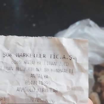 Şok Marketler Badi Marka Tavuk Bozuk Çıktı!