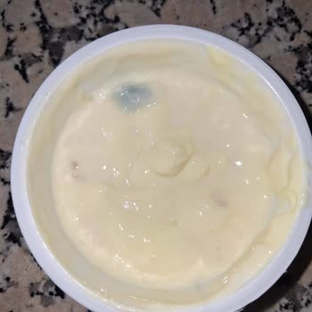 Mamak Altın Gross'ta Satılan Küflü Yoğurt