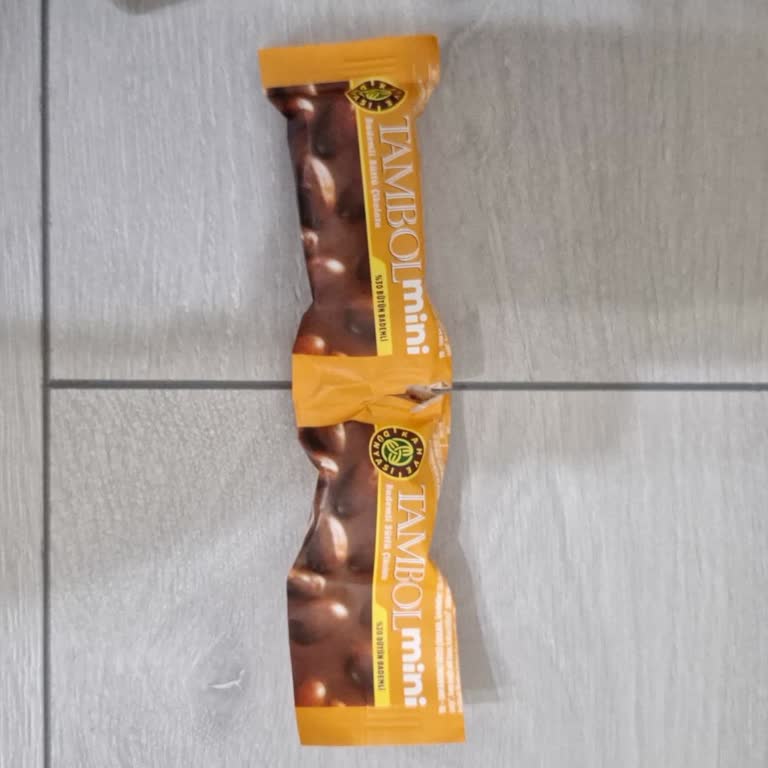 Açık Ambalajlı Ve Yapışık Şeker Paketi Sorunu