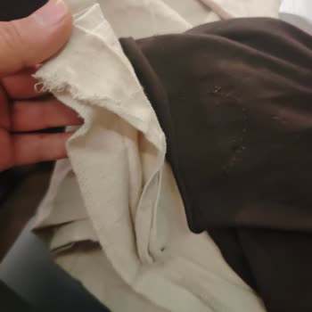 Zara’da Ayıplı Ürün Ve Bağıran Mağaza Müdürü