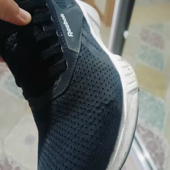 5 Ayda Yırtılan Reebok Ayakkabı, FLO Mağazasının Ret Kararıyla Hayal Kırıklığı