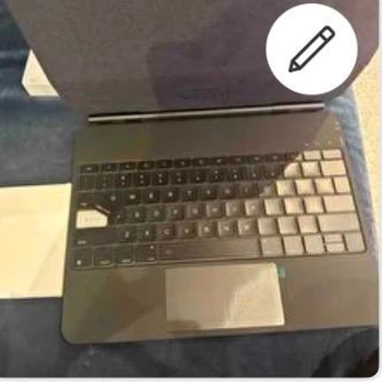 Mobax IPad'li Klavyeli Kılıfın Cihaza Uymaması Ve Firmadan İade Reddi