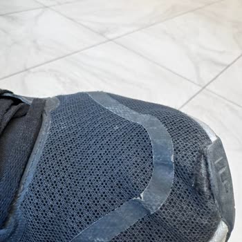 Ayıplı Adidas Ayakkabısının Parçalanması Ve Garanti Reddi