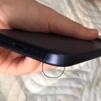 İPhone 17 Pro’da Boya Atması Ve Gövde Soyulması