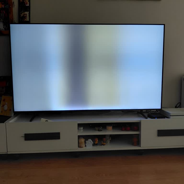 Samsung 65Q67B TV’de Tekrarlanan Ekran Arızası Ve Ücretsiz Değişim Talebi