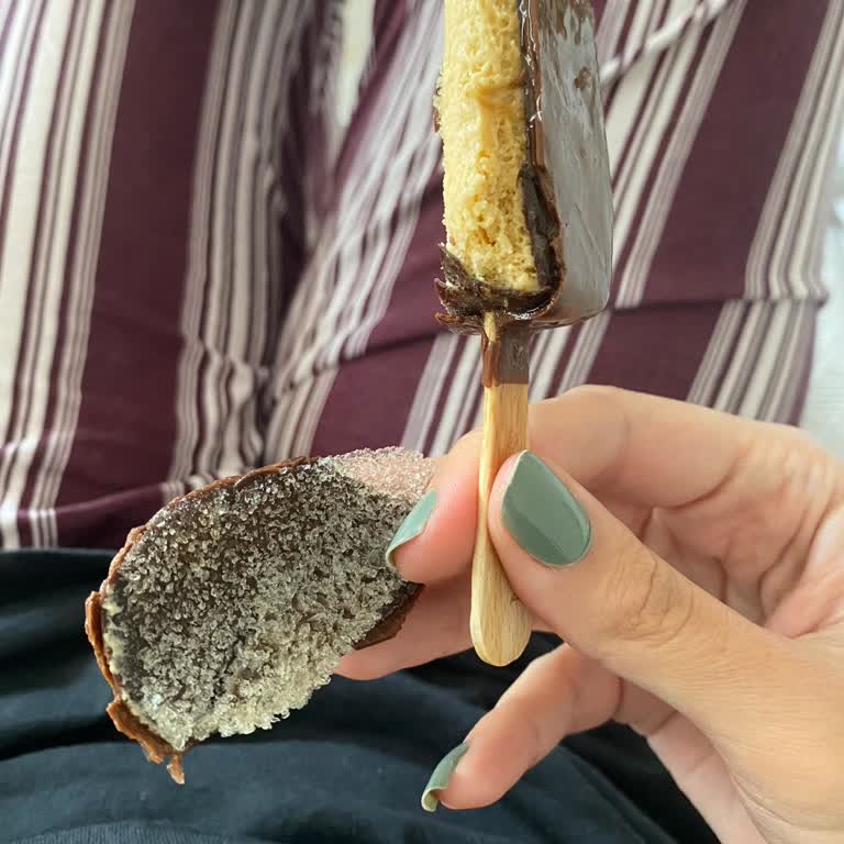Magnum Dondurmasında Bozuk Tat Ve Doku, Sağlık Endişesi